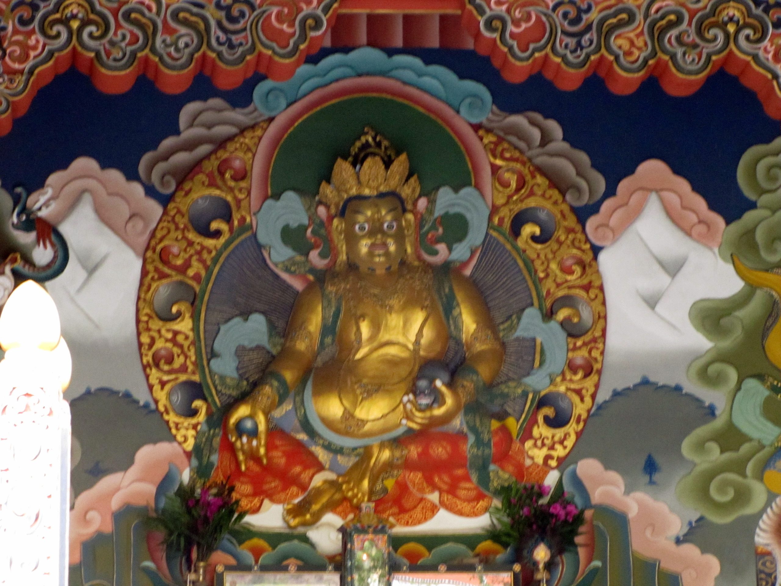 buddhist god sculptur